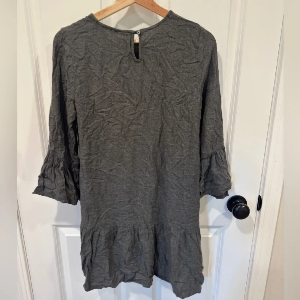 Pull & Bear Flower Embroidered Grey Dress - Picture 2 of 3